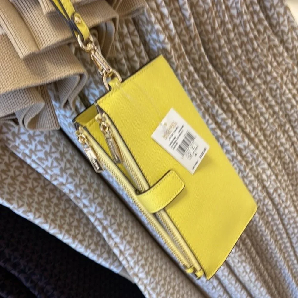 Michael Kors Jet Set Travel Large Double Zip Leather Wristlet Sunshine Yellow